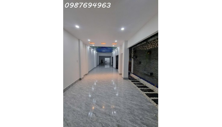 Q5 NGUYỄN TRÃI VỊ TRÍ CỰC ĐẸP TRUNG TÂM HẺM 8M THÔNG TỨ TUNG Ô TÔ RA VÀO QUAY ĐẦU THOẢI MÁI GẦN MẶT TIỀN 25.xT